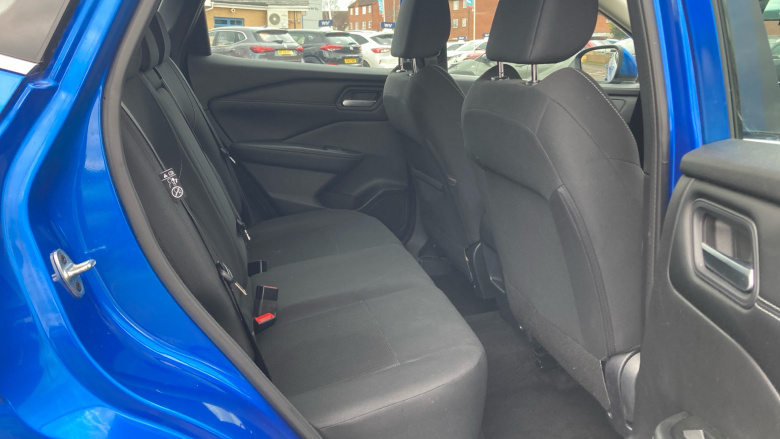 Nissan Qashqai 1.3 DiG-T MH 158 Acenta Premium 5dr Xtronic Petrol Hatchback